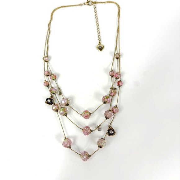 Betsey Johnson Gold Tone 3-Strand Art Glass Pink Wedding Cake Necklace Gold Tone - Picture 1 of 5